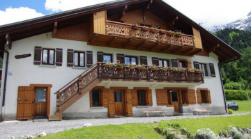 LE CLOS FLEURI