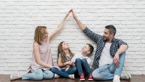 Famille recomposée ou garde alternée : choisir et financer un logement neuf vraiment adapté